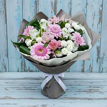 Букет цветов из:  Герберы, Альстромерии и Хризантемы #REPLACE_PRED# Новоенисейске