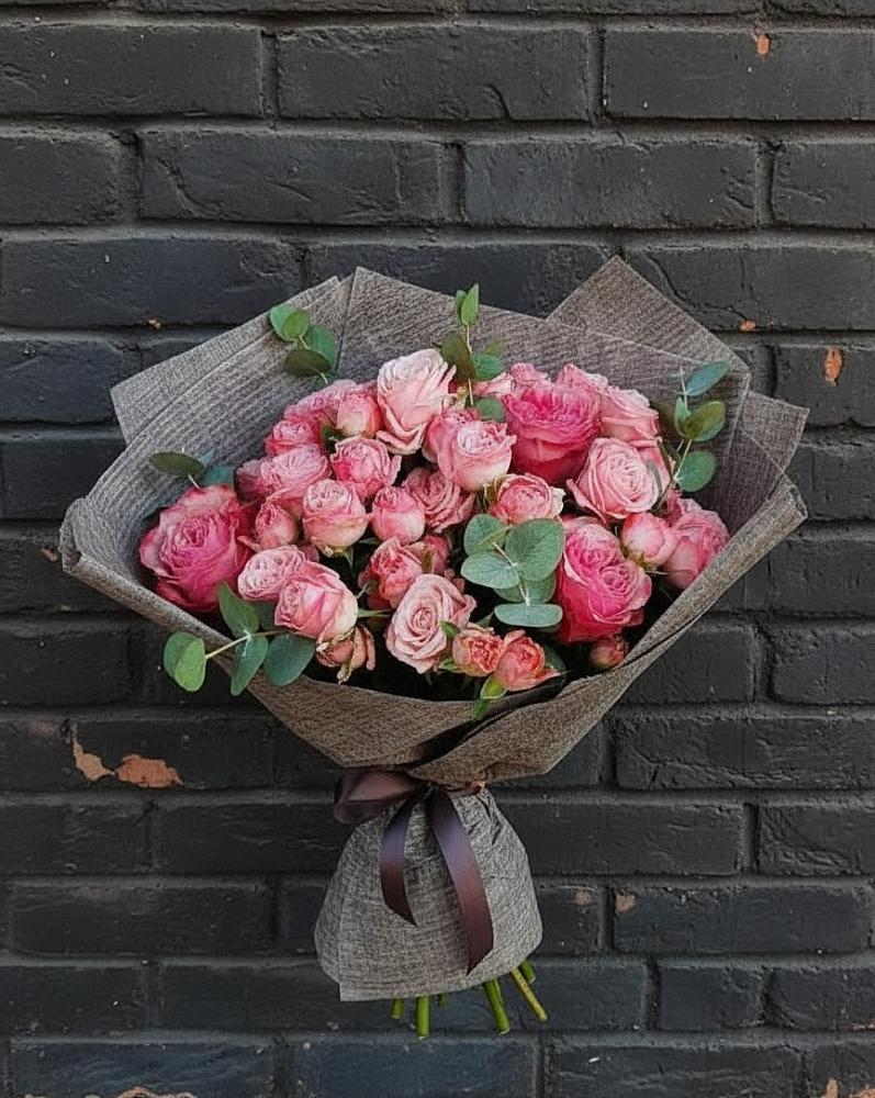 Букет цветов из: Розы в Новоенисейске