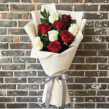 Букет цветов из:  Розы в Новоенисейске
