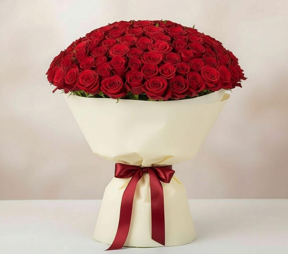Букет 101 Красная роза Милано в Новоенисейске