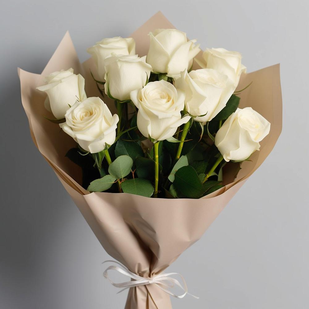 Букет 9 Белых роз Эдлесс Лав в Новоенисейске