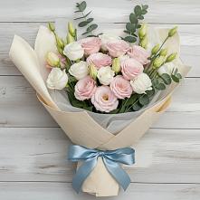 Букет цветов из:  Лизиантусы в Новоенисейске