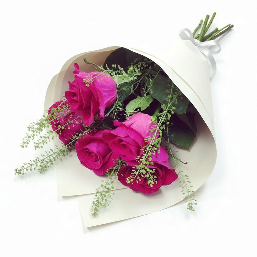 Букет цветов из: Розы в Новоенисейске