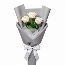 Букет 3 белые розы #REPLACE_PRED# Новоенисейске