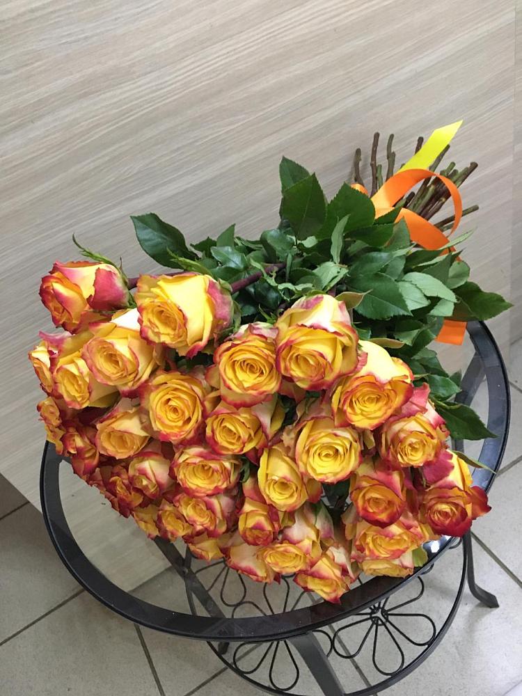 Букет Желтые розы в Новоенисейске