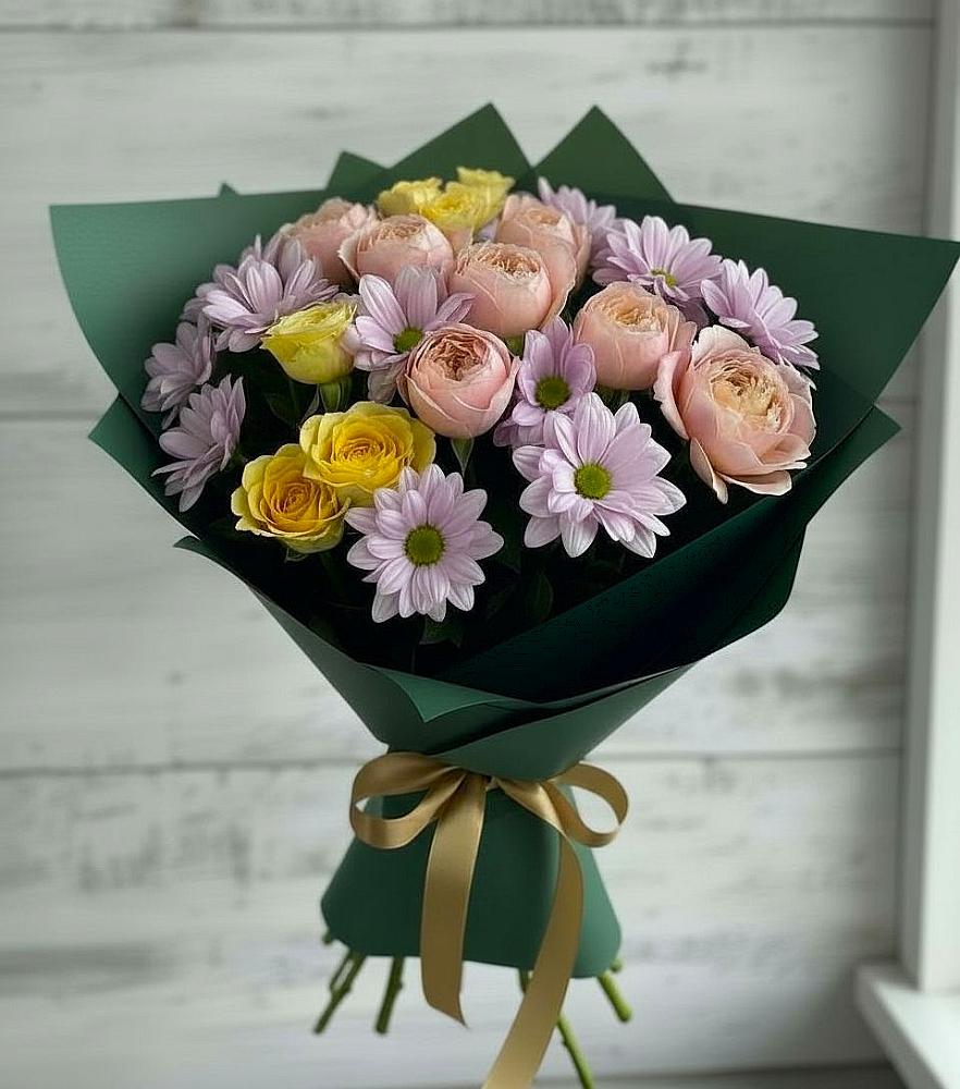 Букет цветов из: Хризантемы и Розы в Новоенисейске