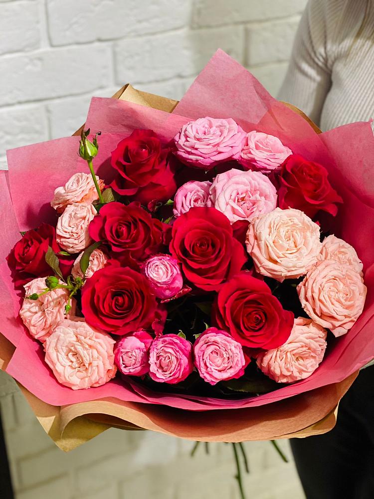 Букет цветов из: Розы в Новоенисейске