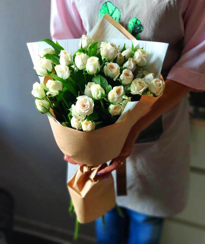 Букет цветов из: Розы в Новоенисейске