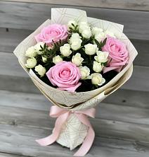 Букет цветов из:  Розы в Новоенисейске