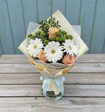 Букет цветов из:  Герберы, Розы и Хризантемы в Новоенисейске
