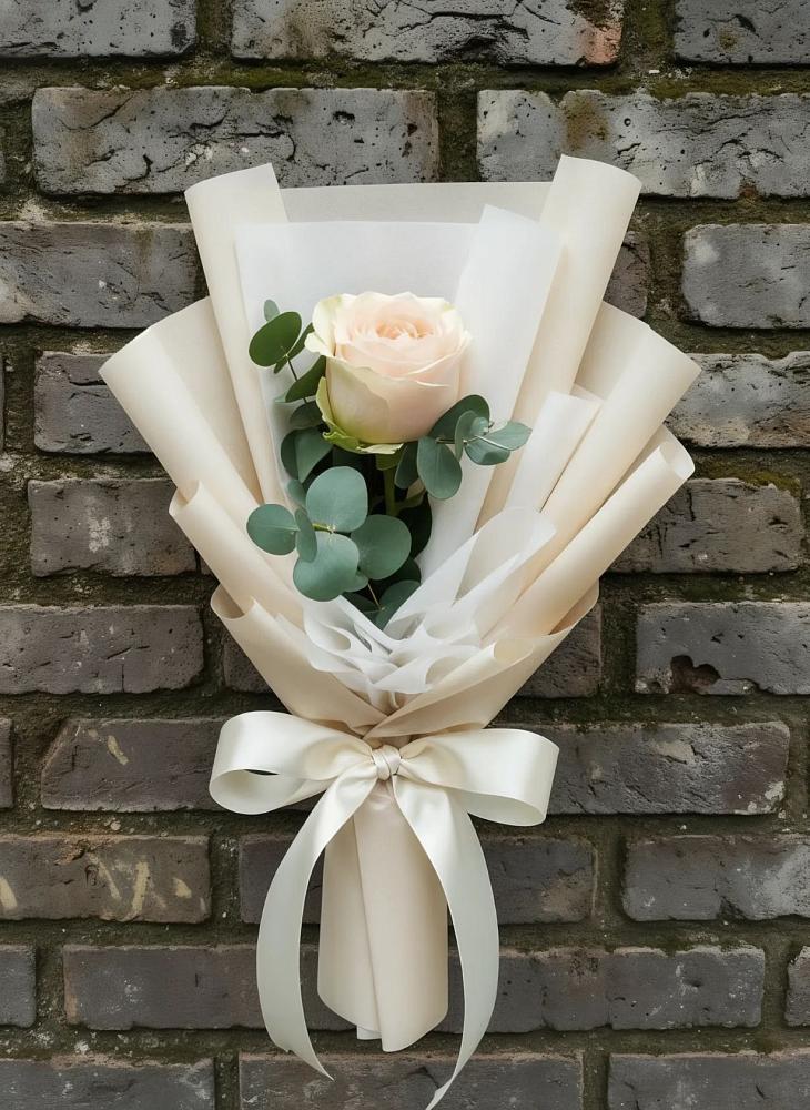 Букет цветов из: Розы в Новоенисейске