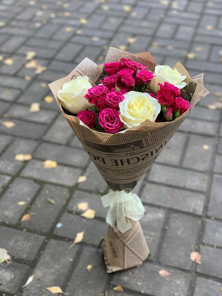 Букет цветов из: Розы в Новоенисейске