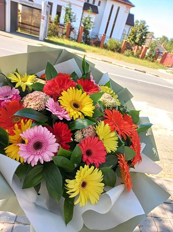 Букет цветов из: Герберы в Новоенисейске