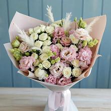 Букет цветов из:  Альстромерии и Розы в Новоенисейске