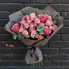 Букет цветов из:  Розы в Новоенисейске